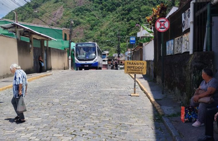 Prefeitura faz manutenção de emergência em rede fluvial no Dr. Thouzet