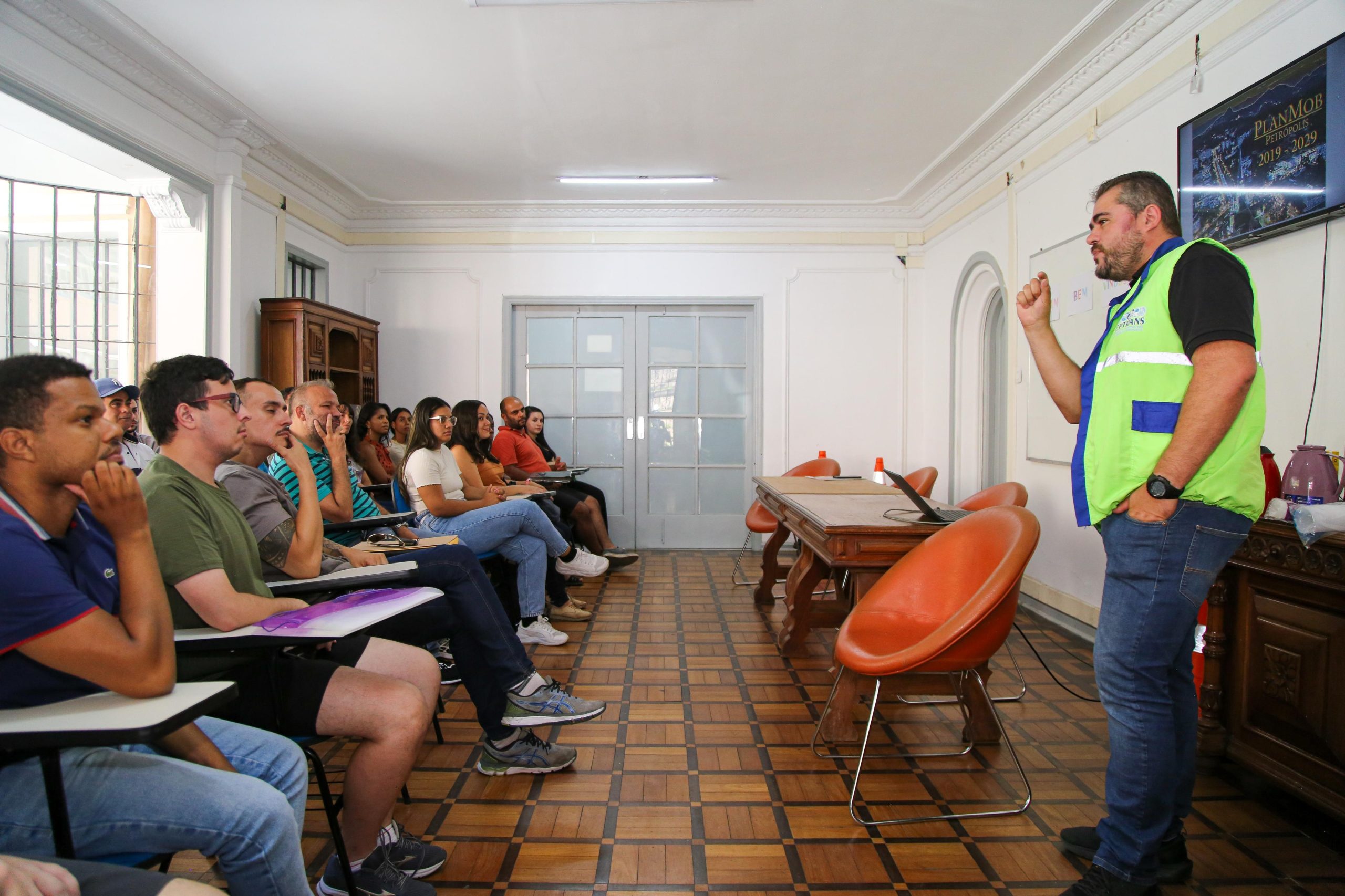 Prefeitura recebe os novos concursados da CPTrans