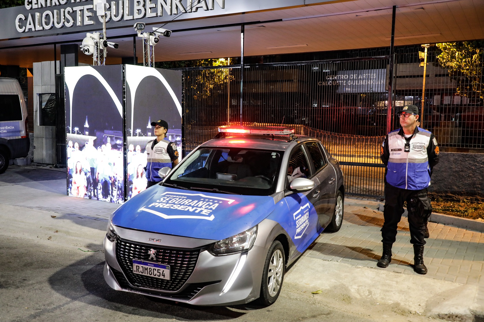 Carnaval 2025: torres de segurança do Governo do Estado fortalecem proteção de foliões dentro e fora da avenida