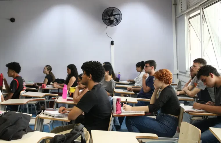 MEC abre inscrições para apoio e financiamento de cursinhos populares