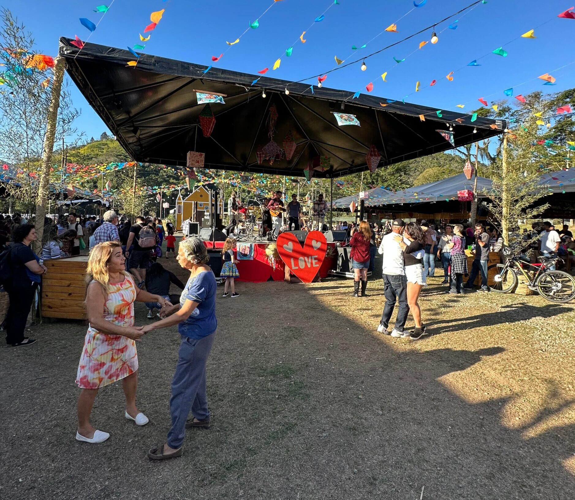 Arraiá Amor Perfeito confirma datas e promete dois fins de semana de festa junina com entrada gratuita