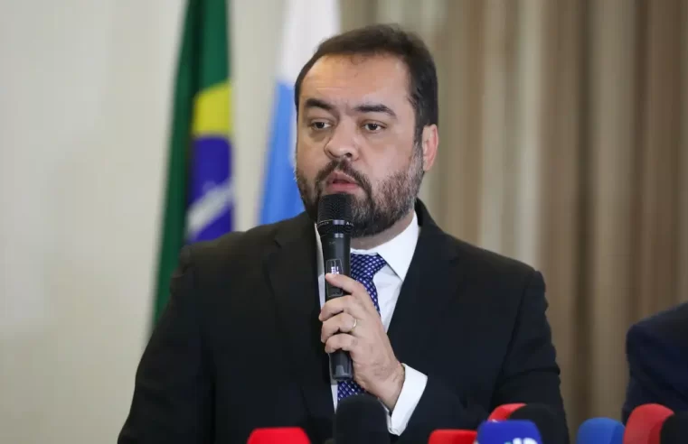 Cláudio Castro propõe acordo com Agência Antidrogas (DEA) dos EUA
