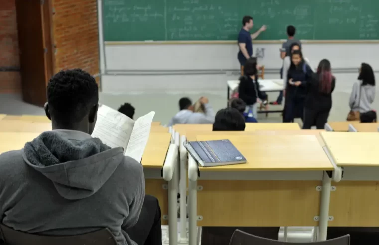 Campanha arrecada doações para bolsas destinadas a estudantes negros